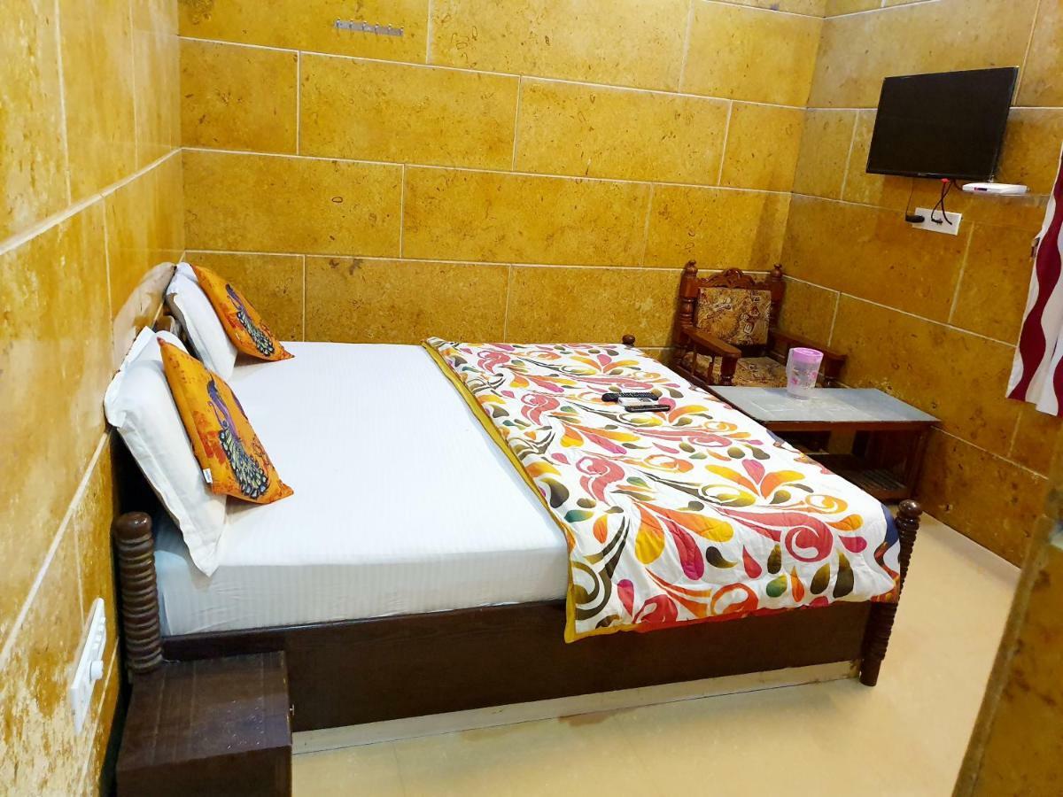Hotel Qutub Villa Jaisalmer Room photo
